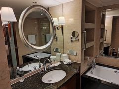 -上海明天广场JW万豪酒店