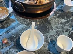 -慢丽江·云南野生菌土鸡锅(西山店)