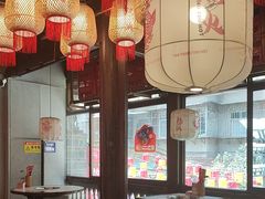 -热火朝天鲜切牛肉火锅(南强街巷店)