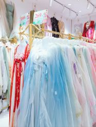 -梦回汉唐汉服旗袍体验馆(拙政园店)