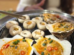 -围炉肉舍•炭烤活鳗•丹东海鲜烤肉(步行街店)