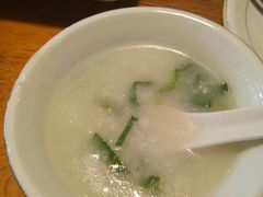 -黄金粥港式·早晚茶(海阳路店)
