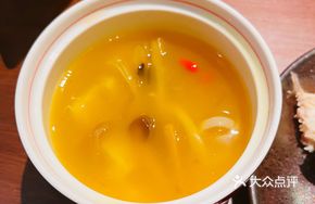 Shark Fin and Sea Cucumber Soup with Abalone
