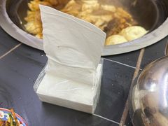 -东北铁锅炖鱼·大鹅·小鸡·排骨(五塔寺广场店)