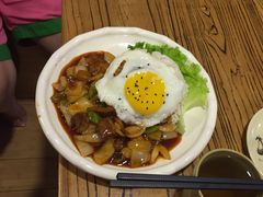 烤肉饭-绿岛汤泉韩式休闲会所