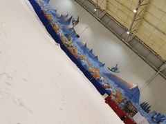 -乔波室内滑雪场