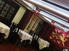 -梅龙镇酒家(南京西路总店)