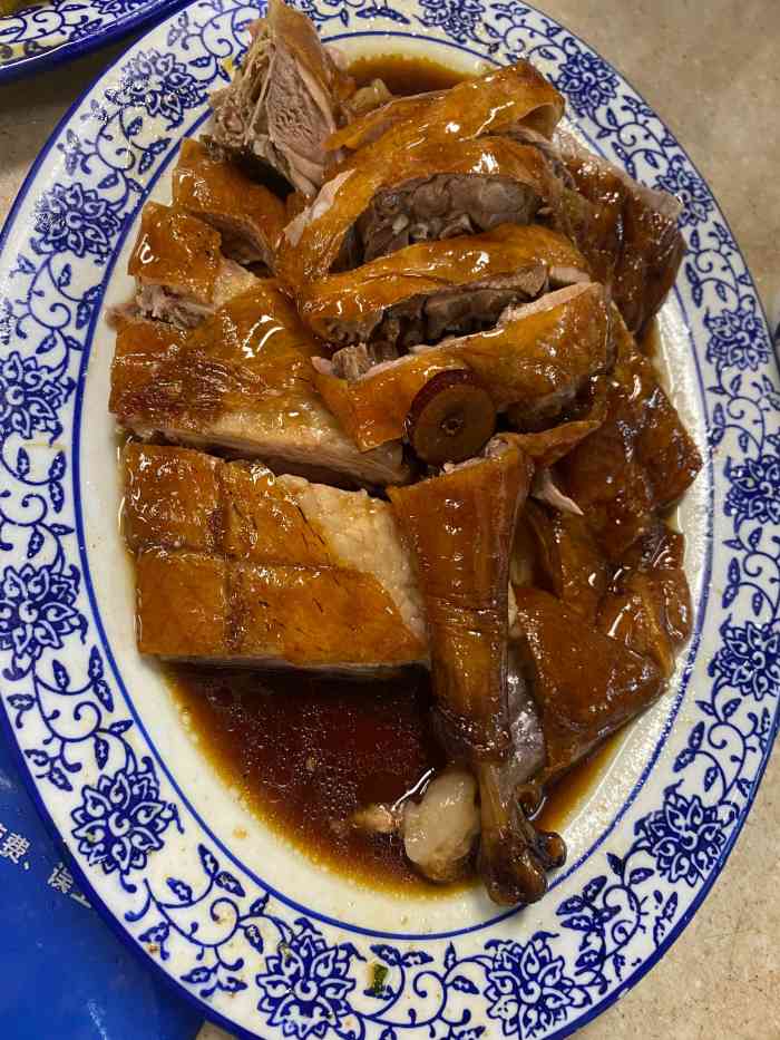 下村新强记烧鹅店-"「例牌烧鹅」烧鹅中规中距,这个菜是他们店.