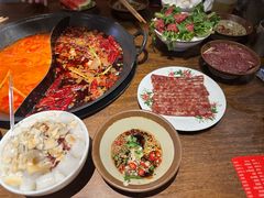 -萍姐火锅·公路夜市(武汉首店)
