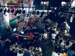 -皇冠自酿啤酒坊(中国红街5号楼店)