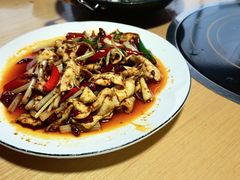 -大众跷脚牛肉馆·非遗传承单位(峨眉山店)