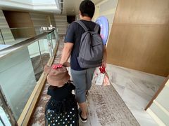 -上海滴水湖皇冠假日酒店