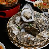 交子大道温馨小木屋海鲜Bistro，快乐团年地。