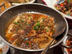 -爱碗亭·鲜炒湖南菜(壹城中心店)