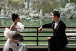 -雪中彩影婚纱摄影·微光艺术中心