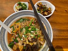-粉吖吖·邵阳米粉(体育西路店)