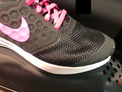 -NIKE上海青浦换季优惠店