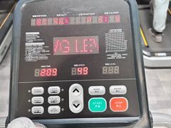 -银吉姆健身(平江万达馆)