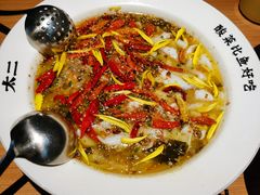 老坛子酸菜鱼-新太二·鲜料川菜(晶耀前滩店)