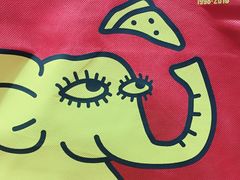 -尊宝比萨(华景新城店)