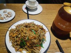 有机豆芽炒合菜-大闫家烧烤·小海鲜家常菜(郑庄店)