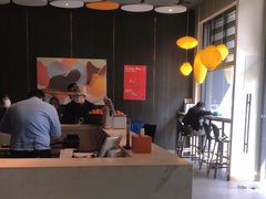 -桔子酒店(南京新街口张府园地铁站店)