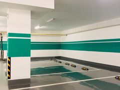 -国华国际广场-地下停车场