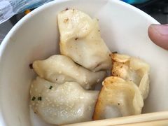 -胡记锅贴·沪上游子老鸭粉丝汤(太原路店)