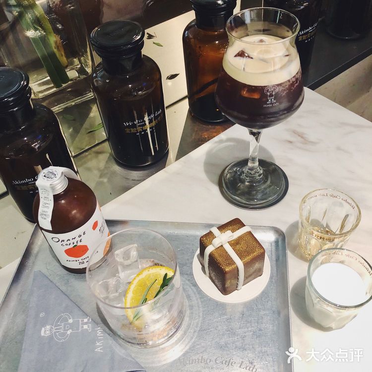 真的不知道是怎么火成这样的