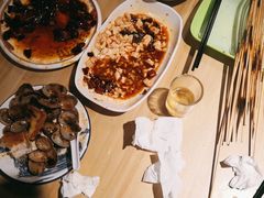 -烤满分·东北烧烤(首经贸店)