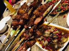 -郑享吃烧烤烩面(红专路店)