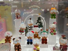 -泡泡玛特POPMART(国金街店)