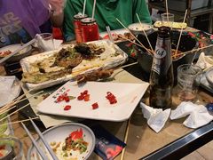 -何师烧烤Pro ·江湖川菜·小龙虾·精酿(太古里旗舰店)