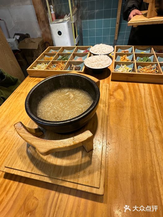 勺子米线·云南传统小吃市集(四方街店)图片