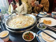 -老来福·非遗酸汤兔(凯旋路店)