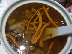 -黄泥岗·地道湖北菜(奥特莱斯店)