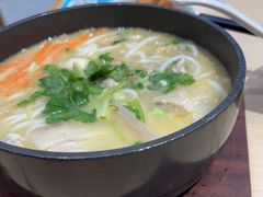 -灵芝妹子海鲜米线(凯德和平广场店)
