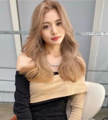 -东方美妍小鹏造型