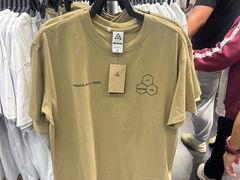 -NIKE 换季优惠店(上海青浦奥特莱斯)