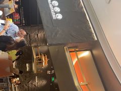 门面-西塔老太太泥炉烤肉(温州首店万象城黑金店)