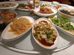 -百联临沂购物中心(临沂路店)