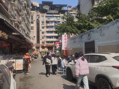 -铁锅哥米线