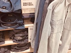 -优衣库(泉州中骏世界城店)
