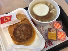 猪柳蛋扭粉-麦当劳(伦敦人店)