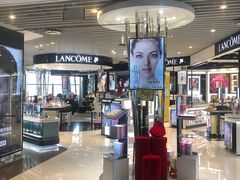 -日上免税店(三径路t3店)