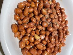 花生米-休记光头香辣蟹干锅店(衣冠庙店)