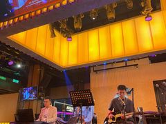 -洛缦音乐餐厅(工业展览馆万象城店)