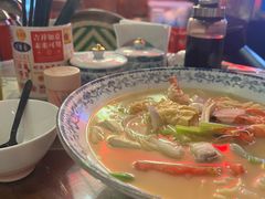 -霆记海鲜·只为这碗面(滨江店)