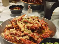 -巴厘龙虾·榜首油焖大虾(音乐学院·沿江酒馆店)