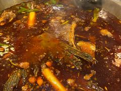 -肖肖酸萝卜鱼火锅(总店)